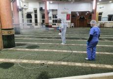 تعقيم المساجد للوقاية من فيروس كورونا - أرشيفية