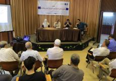 البلدية تبحث مع المواطنين مشروعًا لتطوير شارعٍ في حي النصر