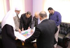 نواب الوسطى يناقشون قضايا المواطنين مع رئيس بلدية الزهراء _(254114829)_ __.JPG