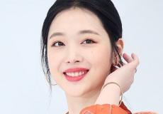 الفنانة الكورية سولي