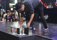 إصدار جهاز حاسوب  جديد  مقاوم  للماء والغبار