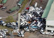 آثار الاعصار ابتلاع في العاصمة اليابانية