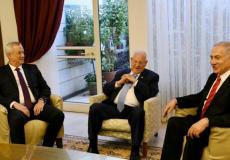 نتنياهو وغانتس وريفلين