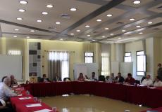 اجتماع لإنشاء بنك الملابس في البلدة القديمة بالخليل