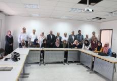 افتتاح دورة متخصصة في خياطة وجوه الأحذية في الخليل