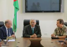  رئيس الجامعة يستقبل فريق الدعم البريطاني لمتابعة العمل المشترك