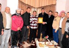 نادي نماء يكرم زقوت