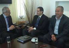 خلال لقاء تيسير خالد بالسفير المصري بمدينة رام الله