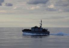 قارب تابع لخفر السواحل الليبي