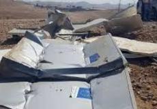 أريحا: قوات الاحتلال تفكك كرفانا وتستولي عليه