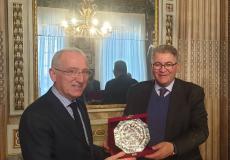 عماد ابو كشك مع ماريو تاكوليني