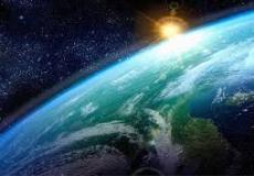 ناسا تحذر كويكب بحجم الهرم يمر بجوار الأرض اليوم