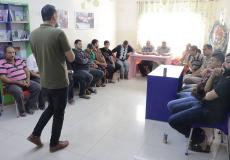 خدمات الطفولة تفتتح سلسلة جلسات " إرشاد نفسي جماعي " للمصابين على السياج الحدودي