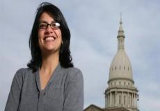 الفلسطينية رشيدة طليب مرشحة للكونغرس الأمريكي