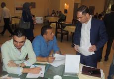 'رجال الأعمال' تشارك بيوم توظيف لأوائل منحة الفاخورة بغزة