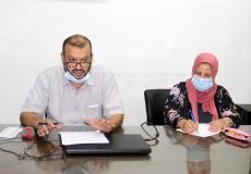 بلدية دير البلح تستعرض خططها التطويرية- غزة