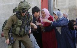 الاحتلال يعتقل طفلا