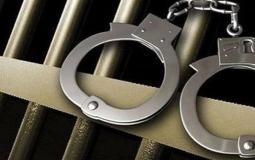 خشية من انتهك حقوق الانسان .. اسبانيا تمنع بيع "الأصفاد" للشرطة الإسرائيلية