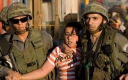 قوات الاحتلال تعتقل طفلا فلسطينيا -ارشيفية-