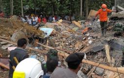 مصرع 14 شخصا إثر زلزال ضرب جزيرة لومبوك في اندونيسيا