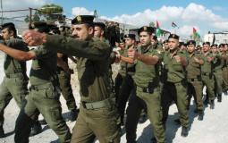 موظفون عسكريون يتبعون للسلطة الفلسطينية -ارشيف-