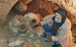 اكتشاف مقبرة أثرية تعود للعصر البرونزي ببيت لحم