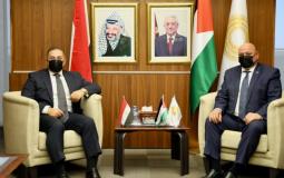 تفاصيل اجتماع محافظ سلطة النقد والسفير المصري لدى فلسطين