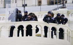 الشرطة الامريكية تحمى مبنى الكونغرس الامريكي
