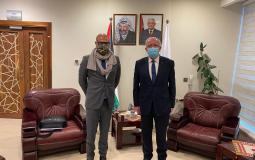 وزير الخارجية والمغتربين رياض المالكي مع سفير أستراليا لدى دولة فلسطين مارك بايلي