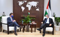 لقاء محمد اشتية مع ممثل الاتحاد الأوروبي لدى فلسطين سفين كون فون بورغسدورف