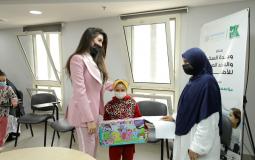 ياسمين صبري زارت مستشفى جامعة القاهرة التخصصي للأطفال أبو الريش