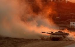 دبابة إسرائيلية على حدود غزة خلال حرب عام 2014