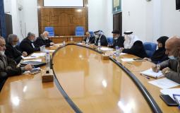 لجنة الداخلية بالتشريعي تلتقي رئيس لجنة متابعة العمل الحكومي وأركان وزارة الداخلية