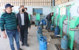 البترول بغزة ينظم جولة تفقدية لمحطات الغاز والوقود