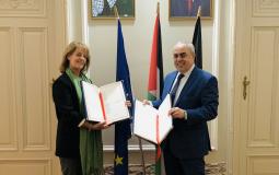 توقيع اتفاقية شراكة بين فلسطين والاتحاد الأوروبي