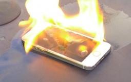 هاتف أيفون يشعل حريقاً