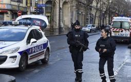 صورة أرشيفية لعناصر من الشرطة الفرنسية في باريس
