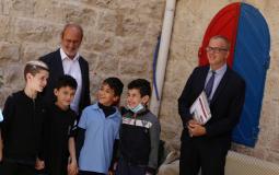 زيارة وفد من الاتحاد الأوروبي لأحياء وعائلات في القدس