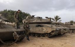 دبابات الجيش الإسرائيلي على حدود غزة
