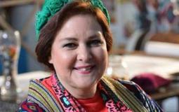 دلال عبد العزيز