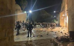 الشرطة الاسرائيلية تقتحم باحات المسجد الاقصى