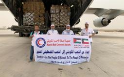 إقلاع طائرة الإغاثة الكويتية الأولى لإيصال أدوية الى قطاع غزة