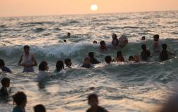 السباحة في بحر غزة