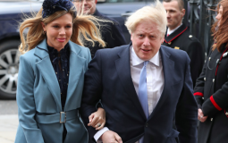 رئيس الوزراء البريطاني بوريس جونسون وزوجته