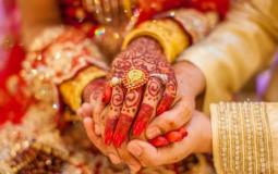 عروس هندية تلغي مراسم الزواج بسبب نظارة
