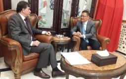 لقاء السفير عبد الهادي مع سفير الصين لدى سوريا