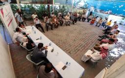 أكاديميون وحقوقيون يحذرون من تداعيات الأزمة الاقتصادية على مستقبل الطلبة الجامعيين