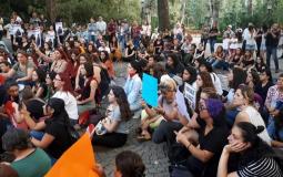 مسيرات رفضاً لقرار انسحاب تركيا من اتفاقية لمنع العنف ضد المرأة