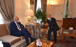 لقاء أبو الغيط مع وزير خارجية اليونان