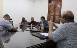 بلدية غزة تبحث سبل التعاون مع شركة توزيع الكهرباء